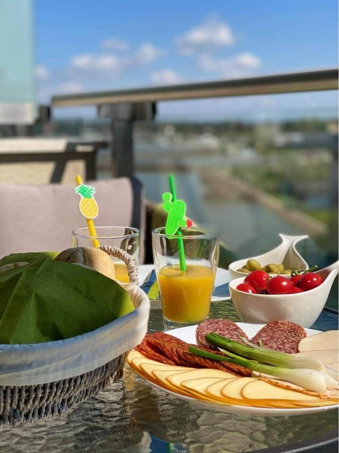 Lake And Spa Apartman Velence Eksteriør billede