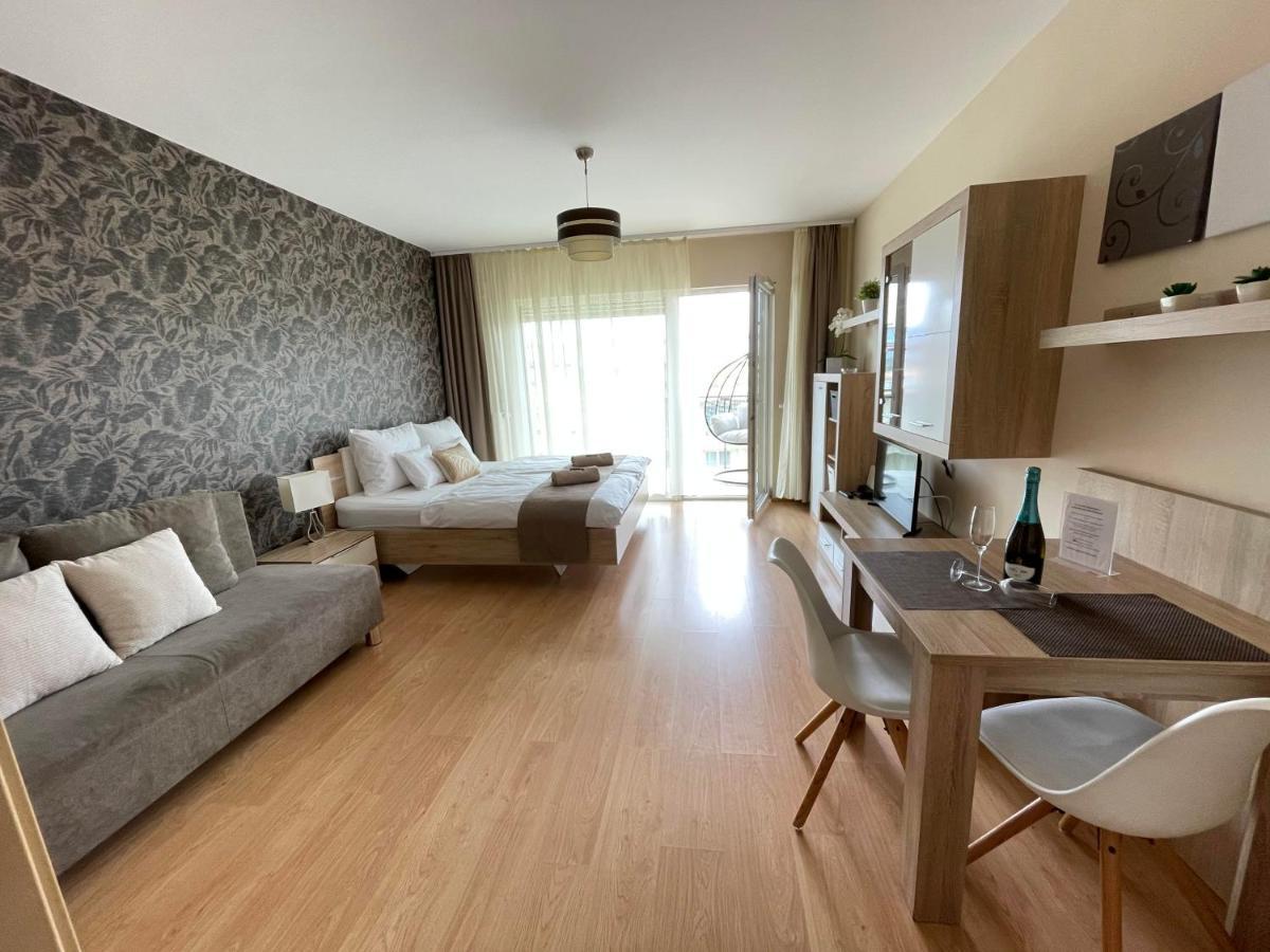 Lake And Spa Apartman Velence Eksteriør billede