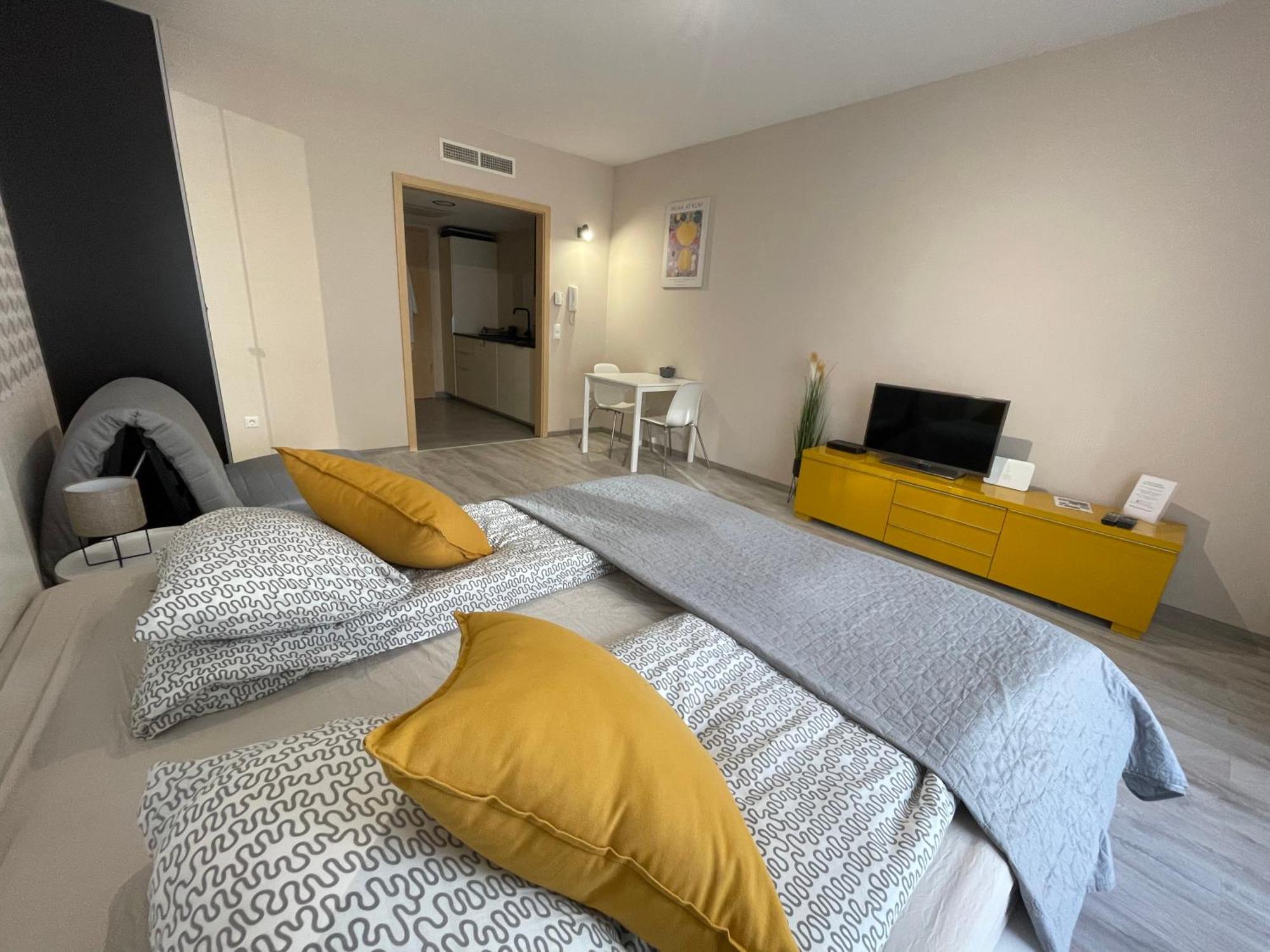 Lake And Spa Apartman Velence Eksteriør billede