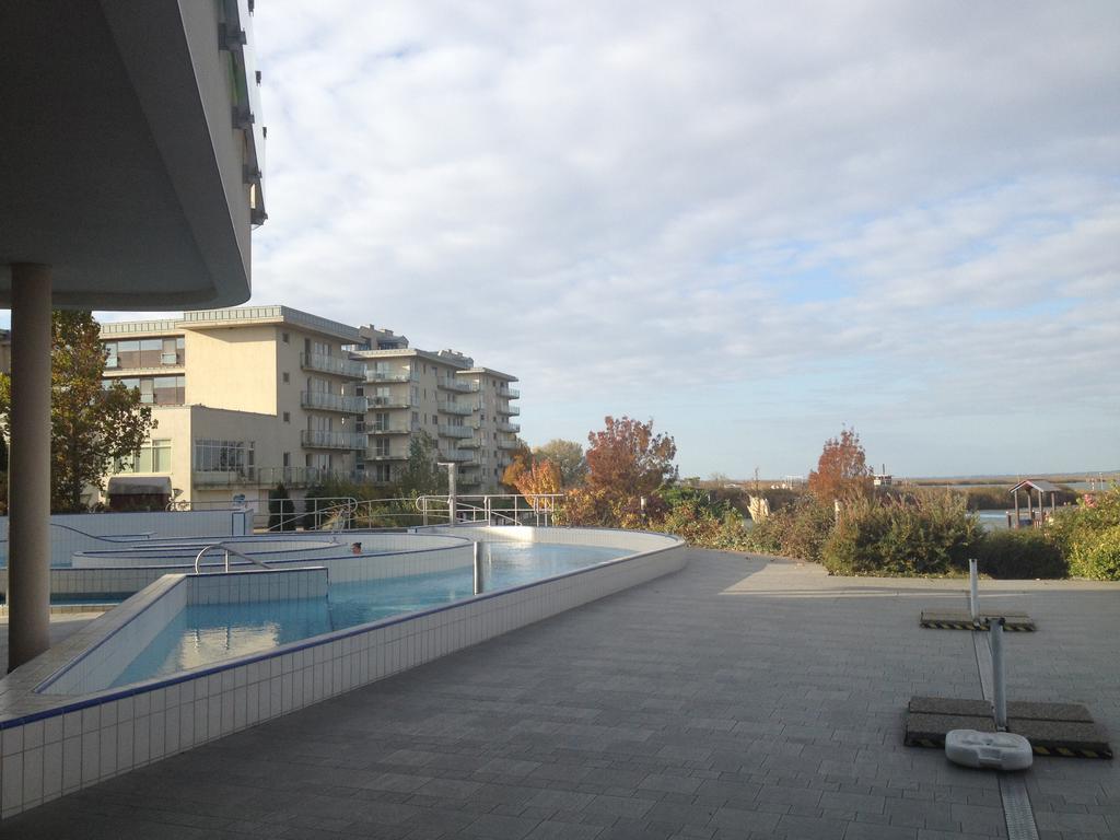 Lake And Spa Apartman Velence Eksteriør billede